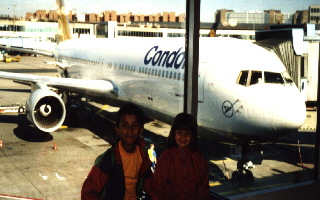 eine Boeing 767-300 der Condor- Flotte